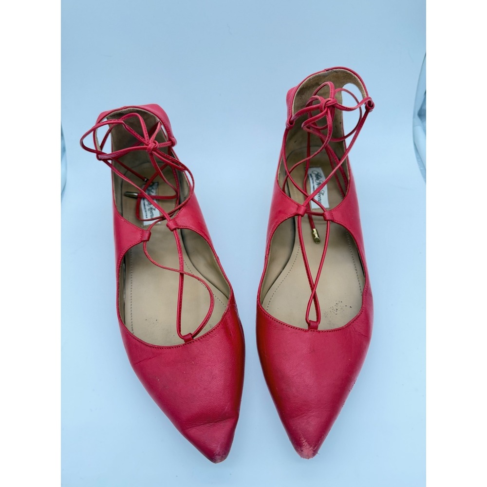 Saks Fifth Avenue Vintage Red‎ Leather Lace Up Pointed Toe Flats Gold Heel Italy